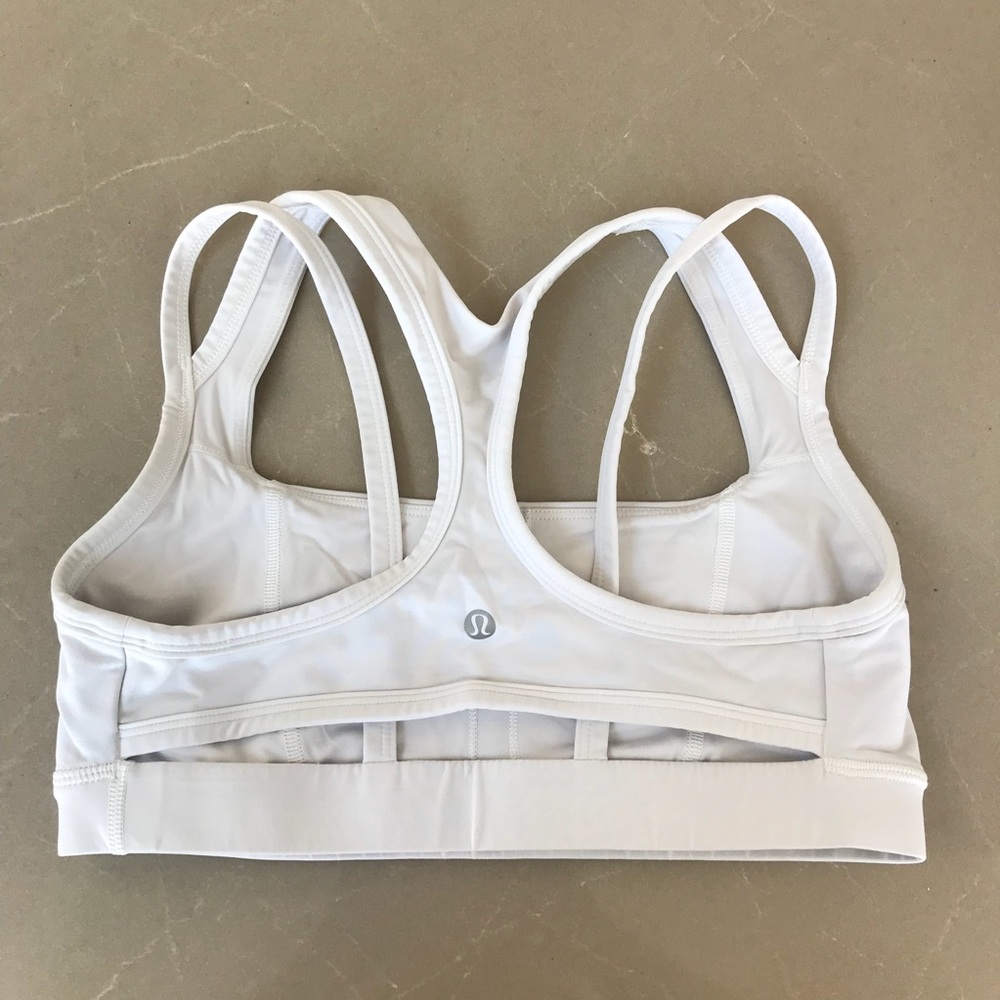 Lululemon sports bra - off-white